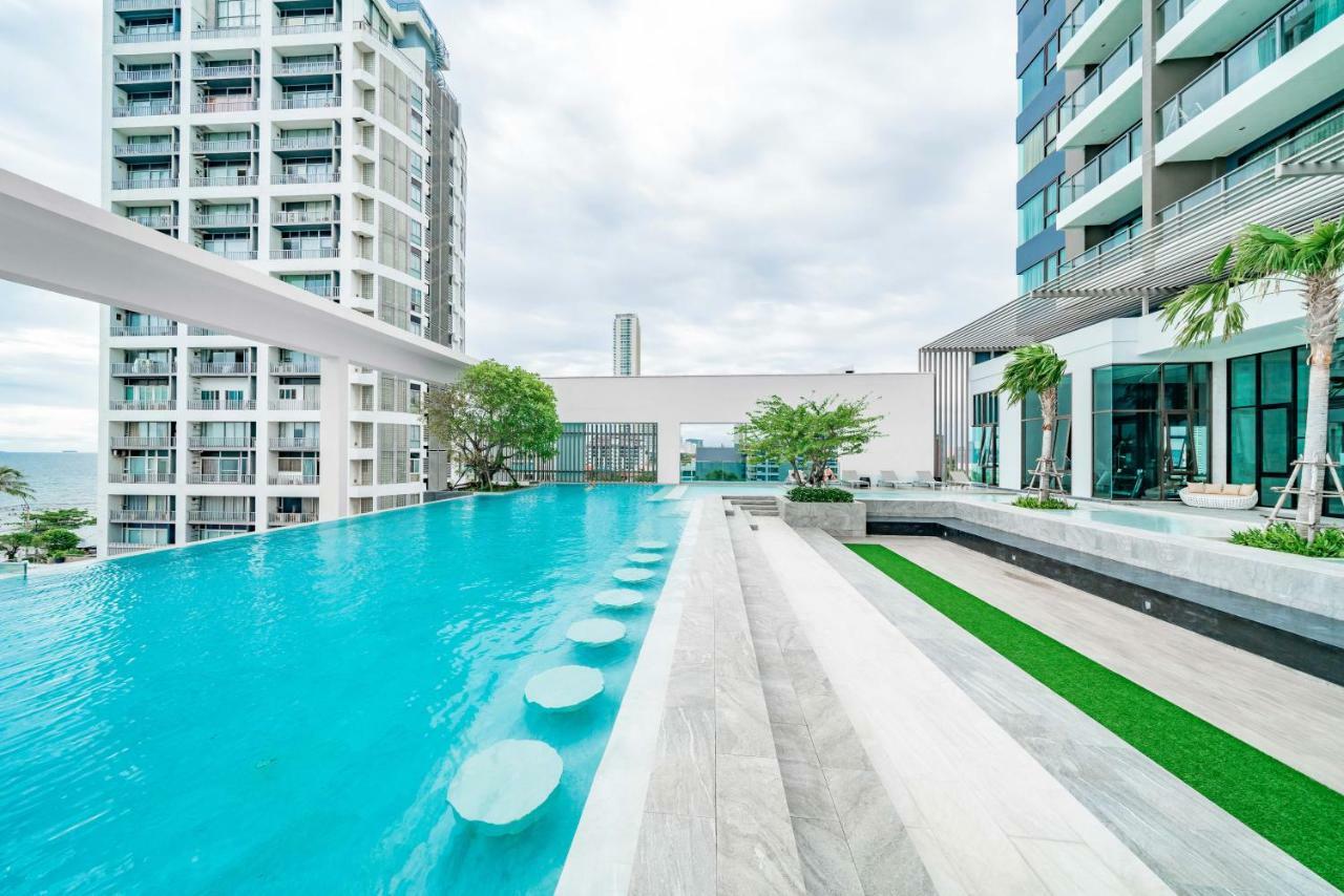 Pattaya Aeras Condotel Джомтьен Экстерьер фото