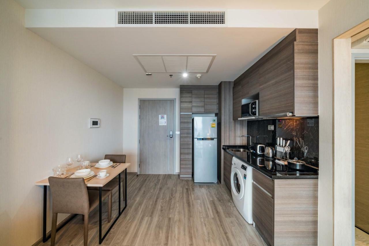 Pattaya Aeras Condotel Джомтьен Экстерьер фото